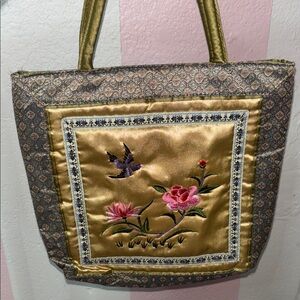 Elegant Floral Embroidered Tote Bag